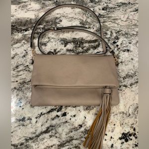 Jen and Co Austin Clutch/Crossbody-sand color